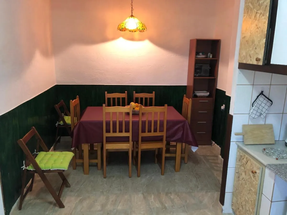 Casa Los Hortets Deltebre 0*,
